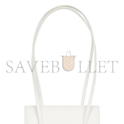 CHANEL CLUTCH WITH LEATHER STRAP AP5068  (17*11.5*5cm)